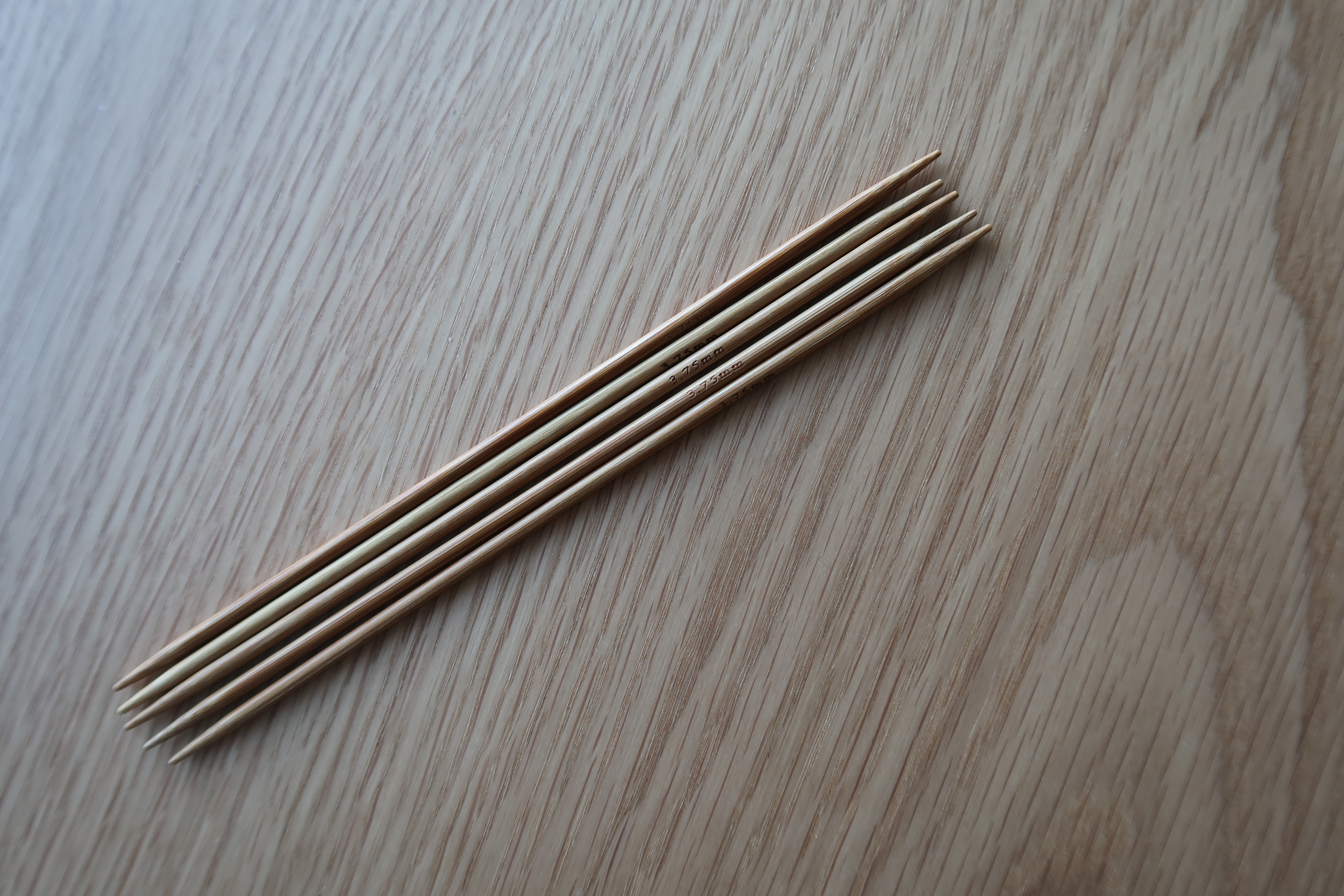 Agujas de doble punta 3.75mm